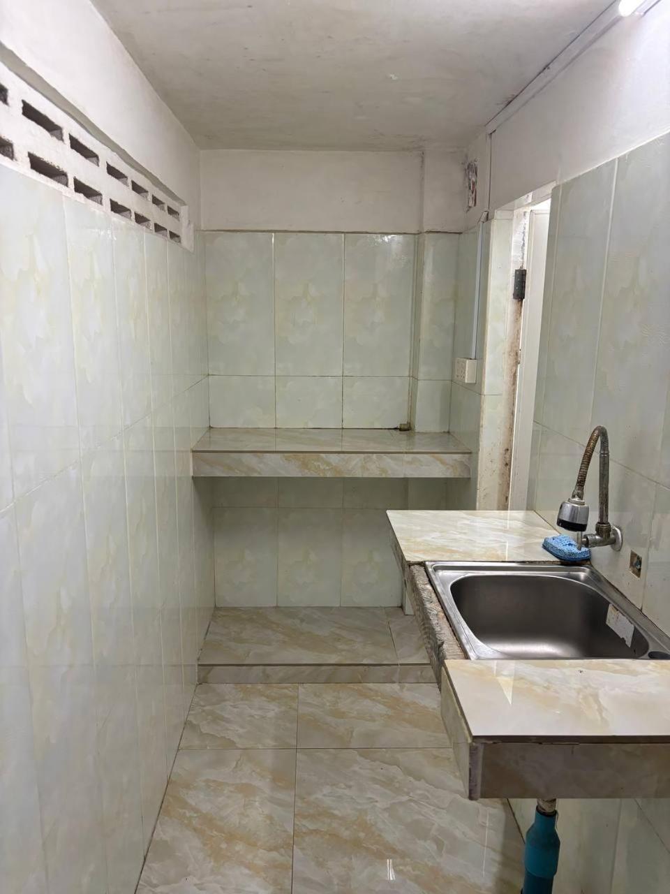 Lavendrata I Lejlighed Phnom Penh Eksteriør billede
